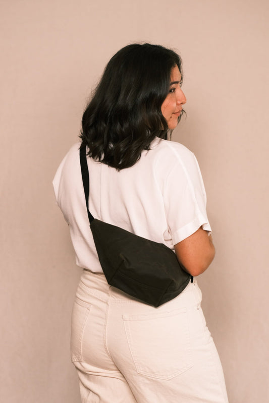 Waxed Canvas Sling - Army Green