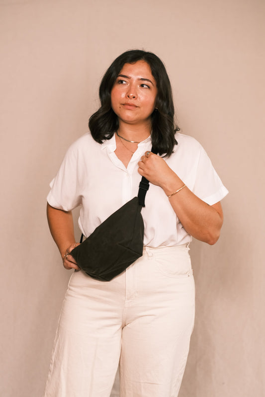 Waxed Canvas Sling Bag - Umber