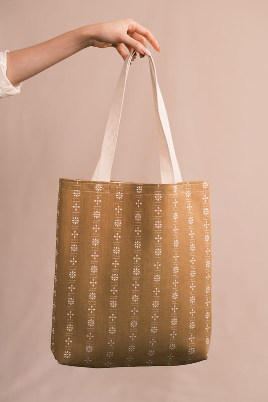 Woven Daisy Tote