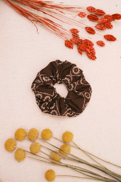 Medium Scrunchie